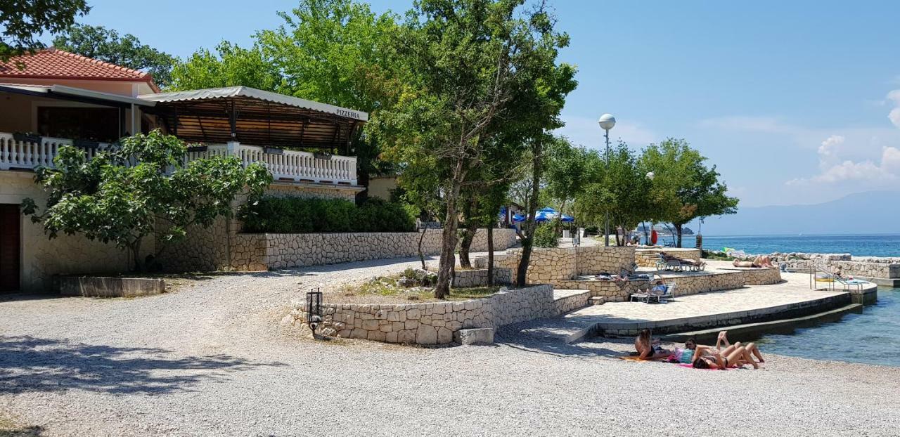 Appartamento Pure Relax Malinska Esterno foto